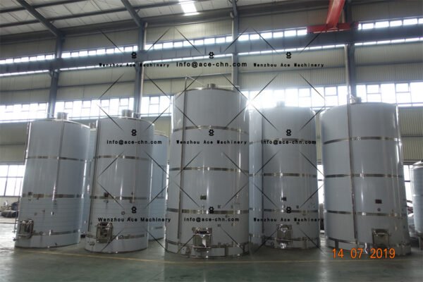 milk silo